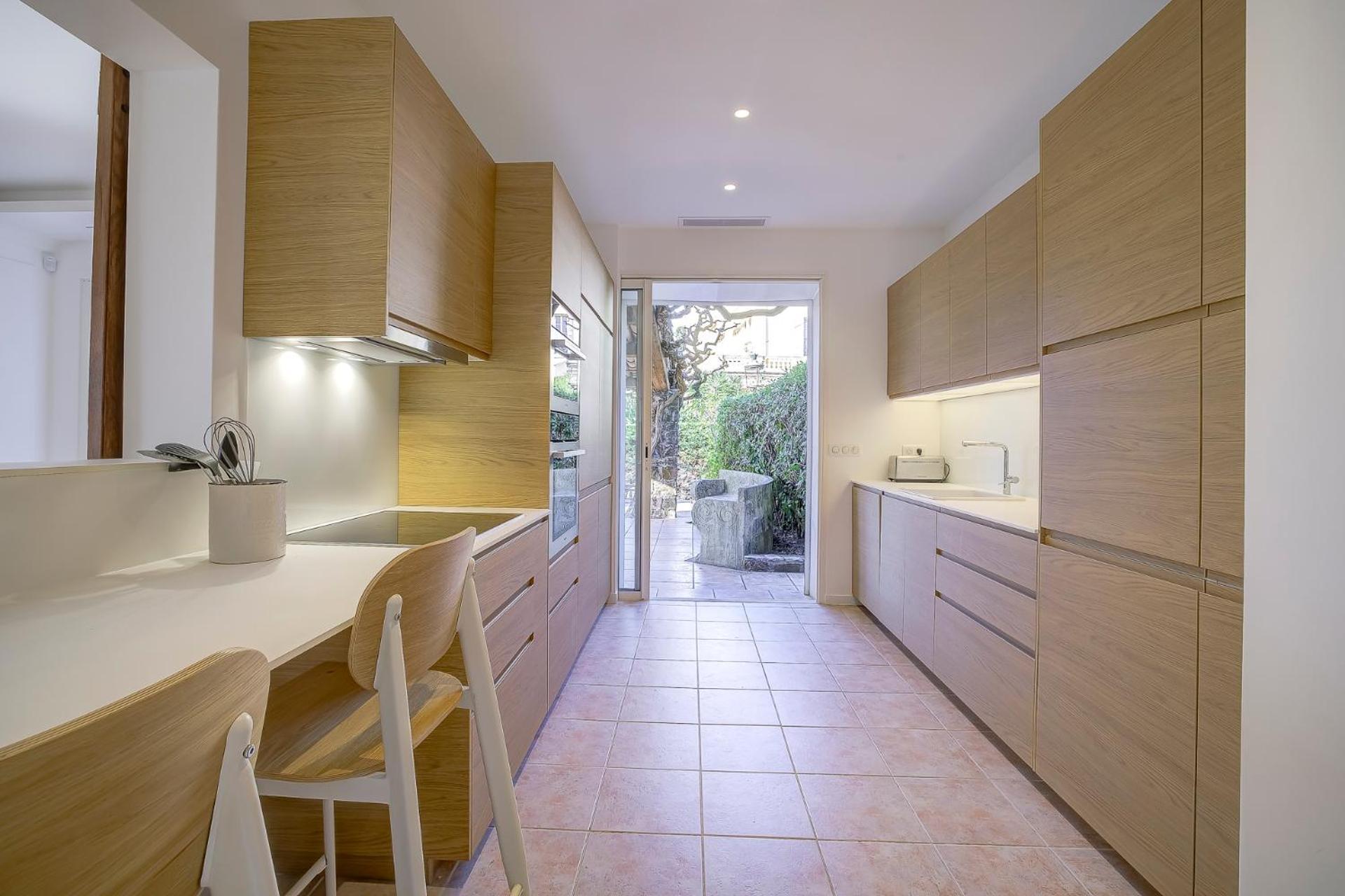 Renovee- Vue Mer- Centre De Villa